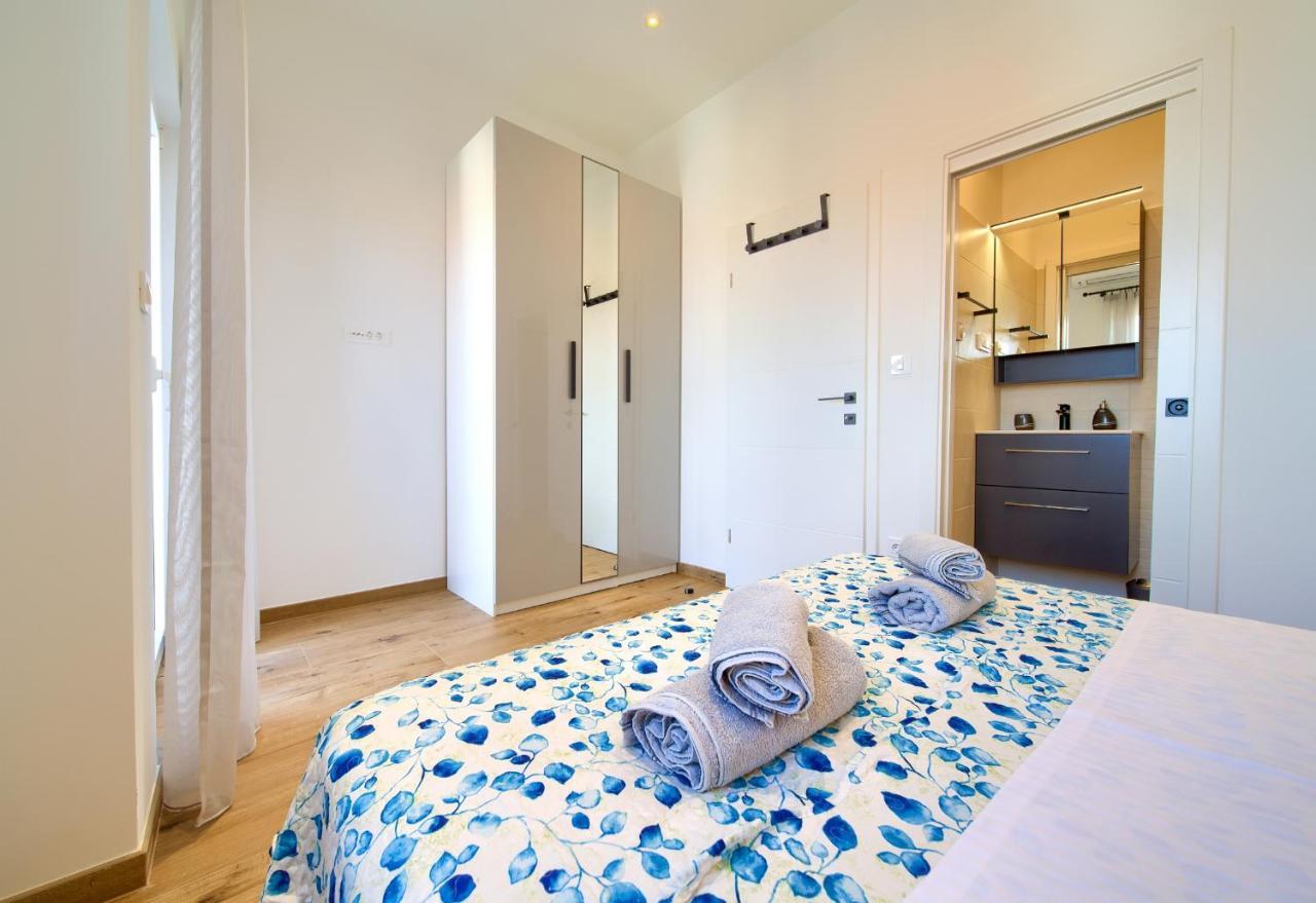Apartman Placa ニヴィーチェ エクステリア 写真